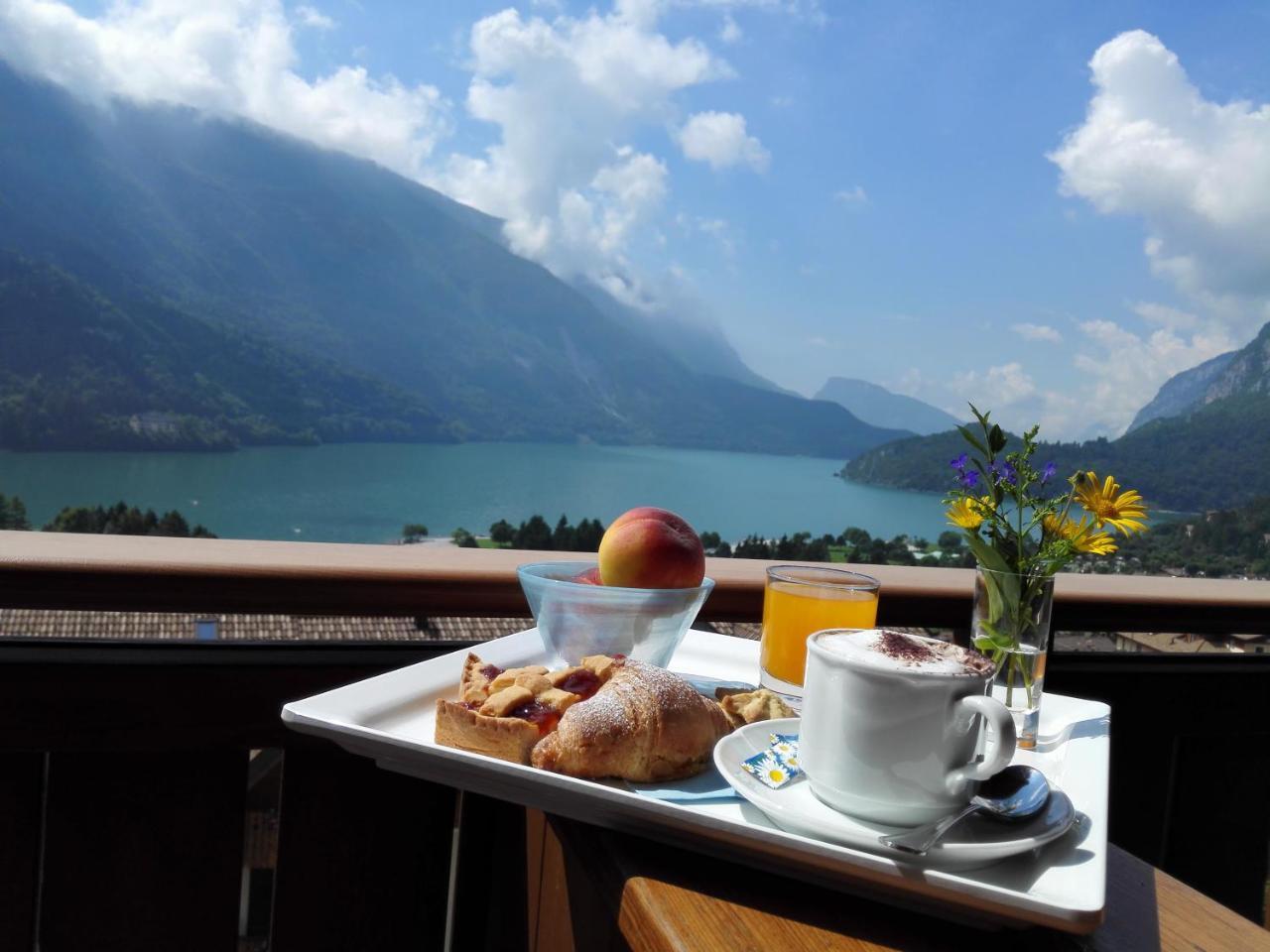 Hotel Panorama Molveno Exteriér fotografie